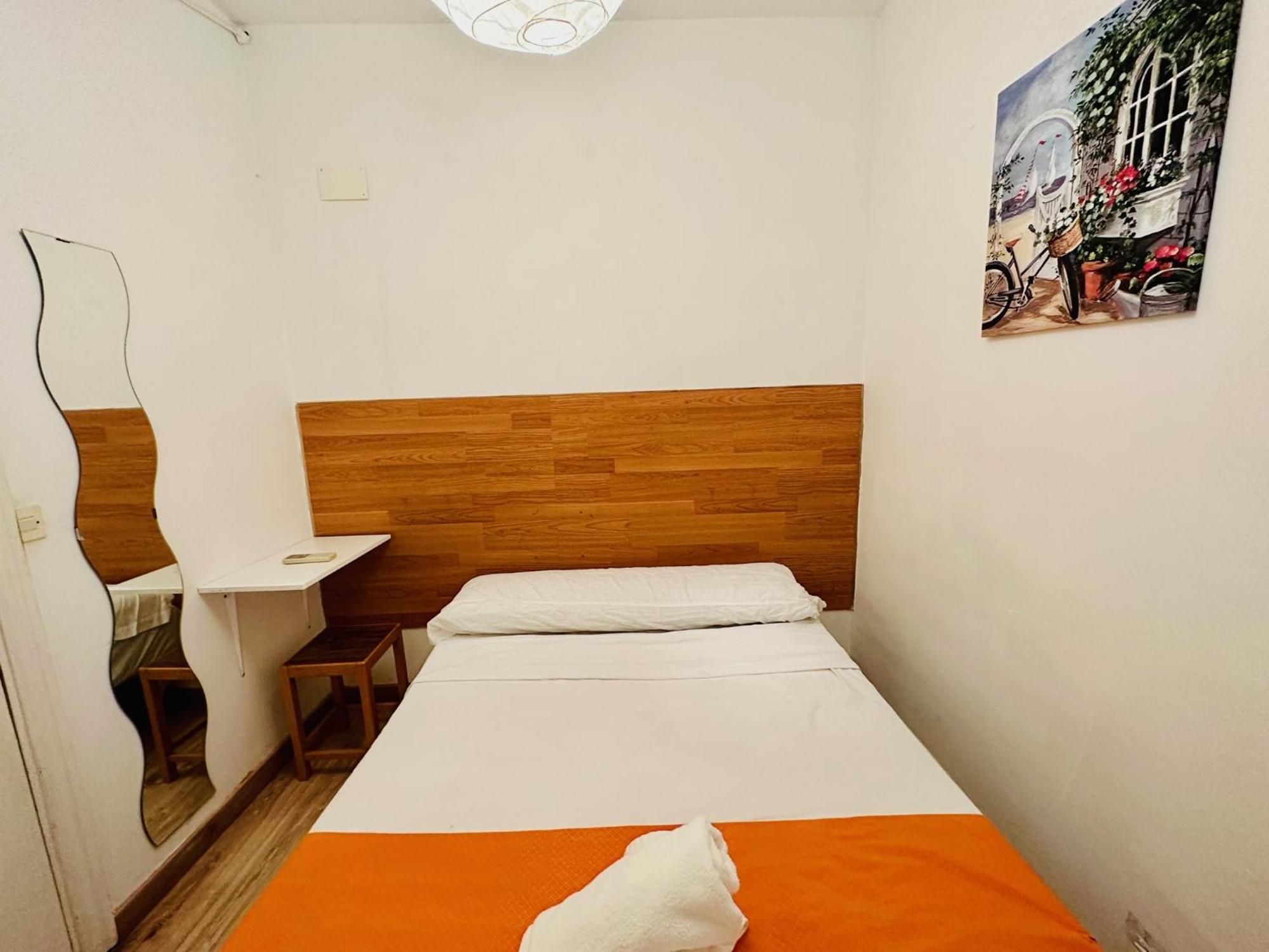 Punta Me Rooms In Madrid Downtown Exterior photo